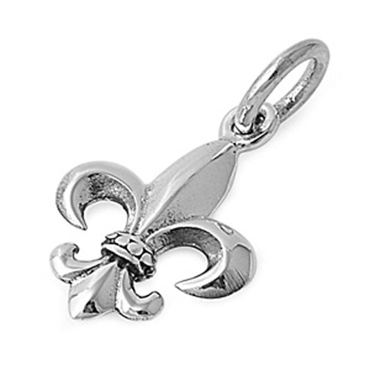 Small Fleur-de-lis Pendant in Sterling Silver